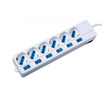 Presa multipla - 6 prese multistandard con interruttore singolo - MKC Presa multipla - 6 prese multistandard con interruttore singolo - MKC