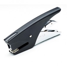 Cucitrice a pinza Kartia - c/avancarica - passo 6 - nero - Iternet Cucitrice a pinza Kartia - c/avancarica - passo 6 - nero - Iternet